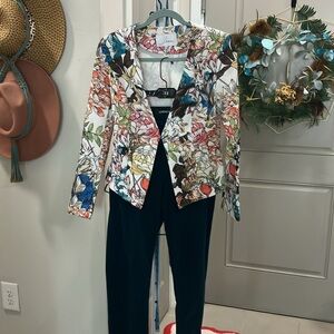 JENN floral blazer size S